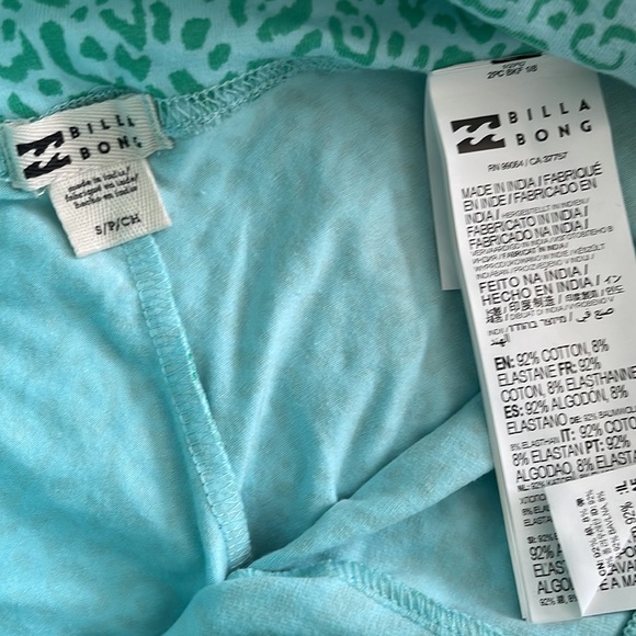 Billabong Biker Babe Shorts in Tropical Green Animal Print Size Small - Picture 6 of 9